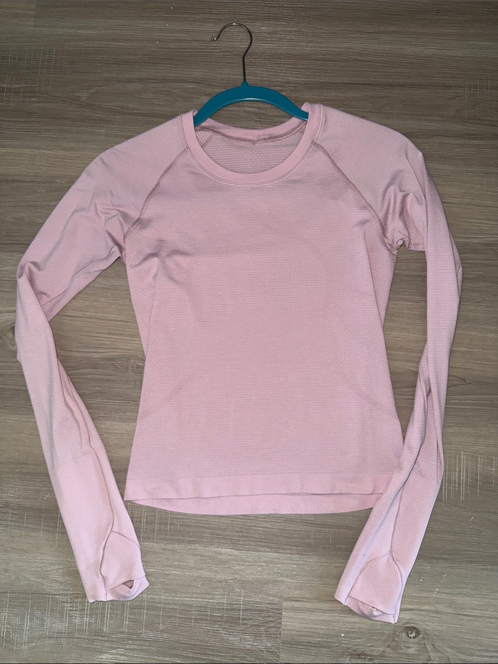 Lululemon Swiftly Tech Long Sleeve 2.0 Waist Length Size 6 Meadowsweet pink